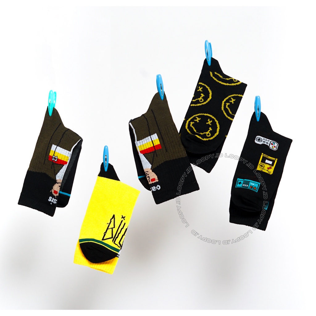 (GRATIS HADIAH) KAOS KAKI PRIA MOTIF SKATE OLDCHOOL BAHAN KATUN ALL SIZE DEWASA