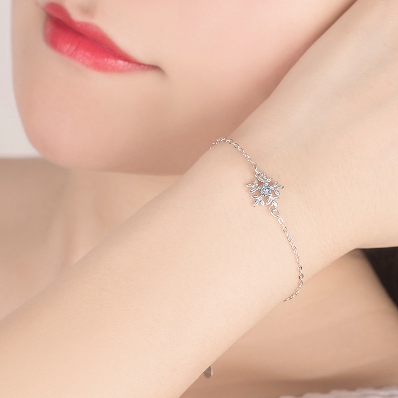 Fancyqube Perhiasan Gelang Wanita Desain Snowflake Gaya Retro Untuk Hadiah Natal