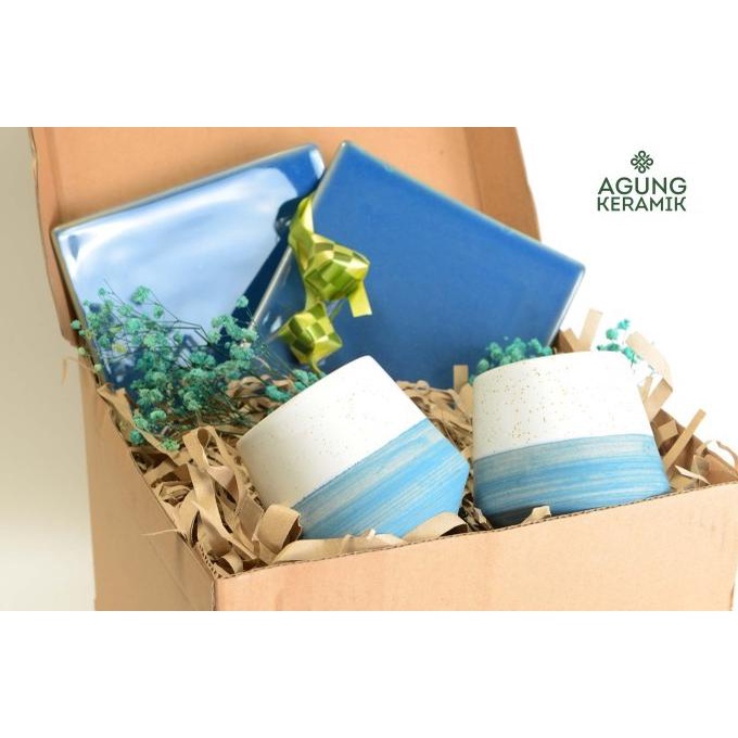 

PARCEL HAMPERS AGUNG KERAMIK |RAMADHAN WEDDING ULTAH NATAL EW5346WED