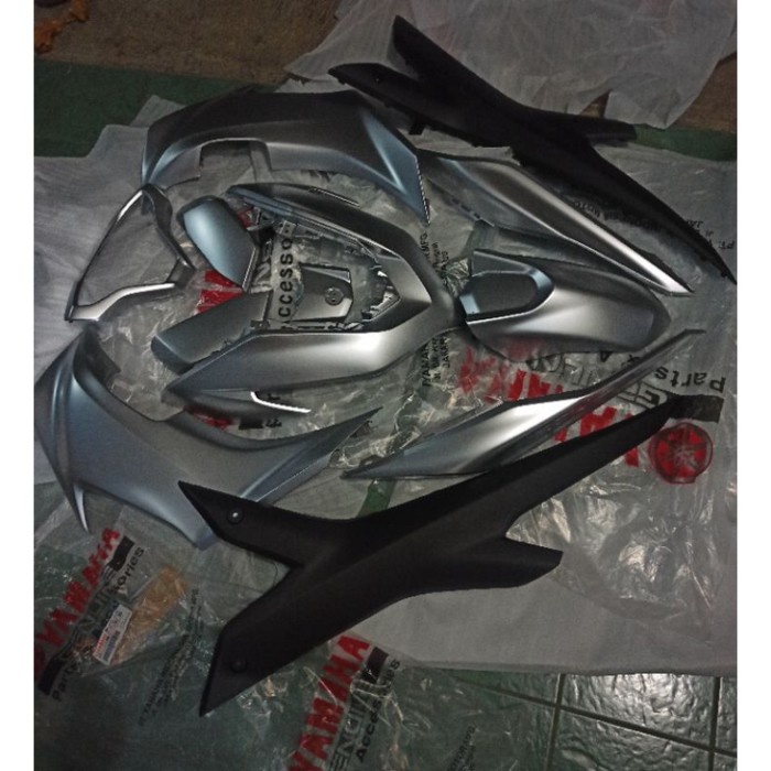 FULL BODY HALUS AEROX 155 CONNECTED 2021 SILVER ORIGINAL