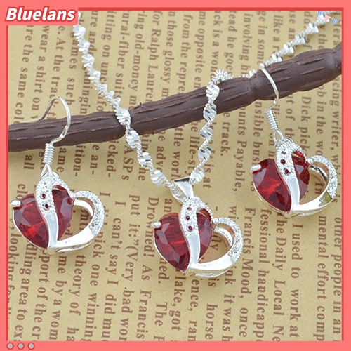 Anting Dan Kalung Silver Plated Hias Liontin Berlian Imitasi Warna Merah Untuk Wanita