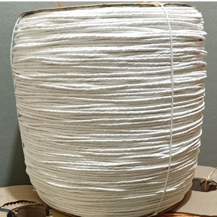 

Kertas Tali Kertas / Paper Bag Rope 3/4Mm Coklat, Putih, Hitam Isi 50 Meter