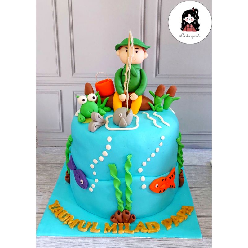 

Kue Ulang Tahun Karakter Memancing (fondant 18cm)