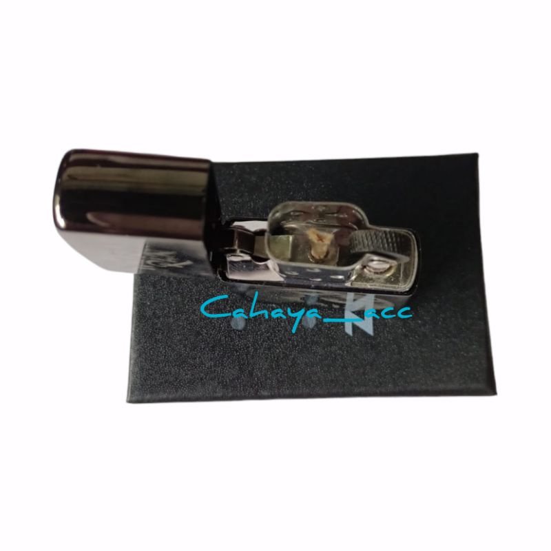 Korek api black ice gambar WOLF'S RAIN unik elegan cocok untuk koleksi