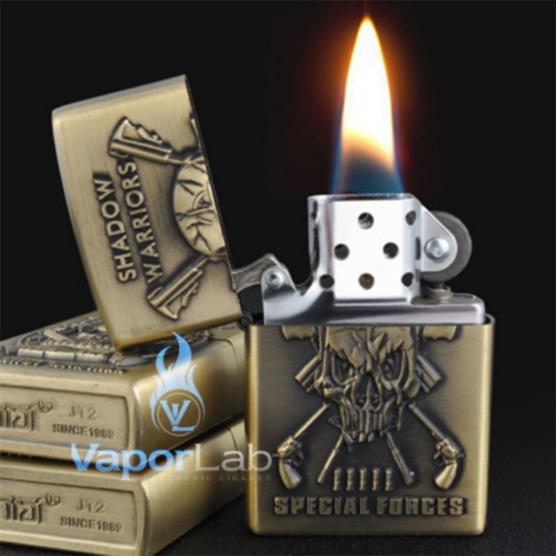 korek api jantai motif TENGKORAK ARMY isi minyak zipo wind proof oil lighter