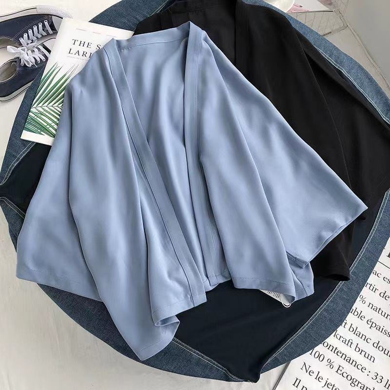 OUTER KIMONO POLOS / JELLY OUTER / OUTER WANITA BATWING LENGAN TRUMPET