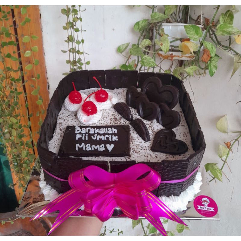 

kue ulang tahun blackfores uk 20Cm