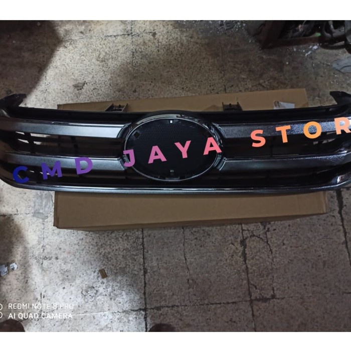 Grill Grille Radiator Hilux Revo 2015-2018 Chrome