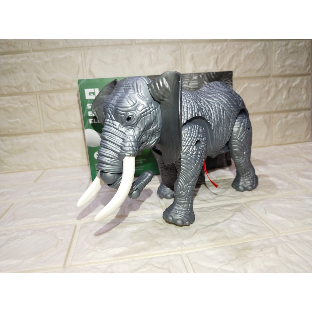 Mainan Robot Gajah Animal World Elephant Berjalan &amp; Bersuara