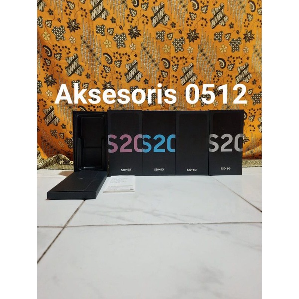 

Dus Box Samsung Galaxy S20 plus Free Reguest Stiker