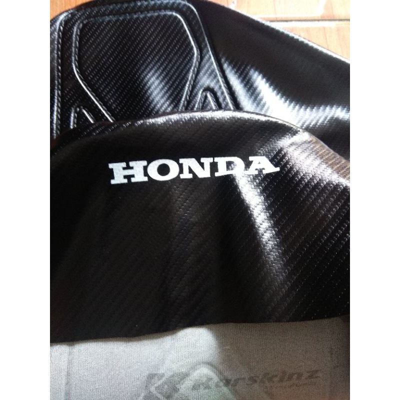 Bungkus/Sarung/Kulit Jok Motor Cb 100 model XX Robot Motif Karbon