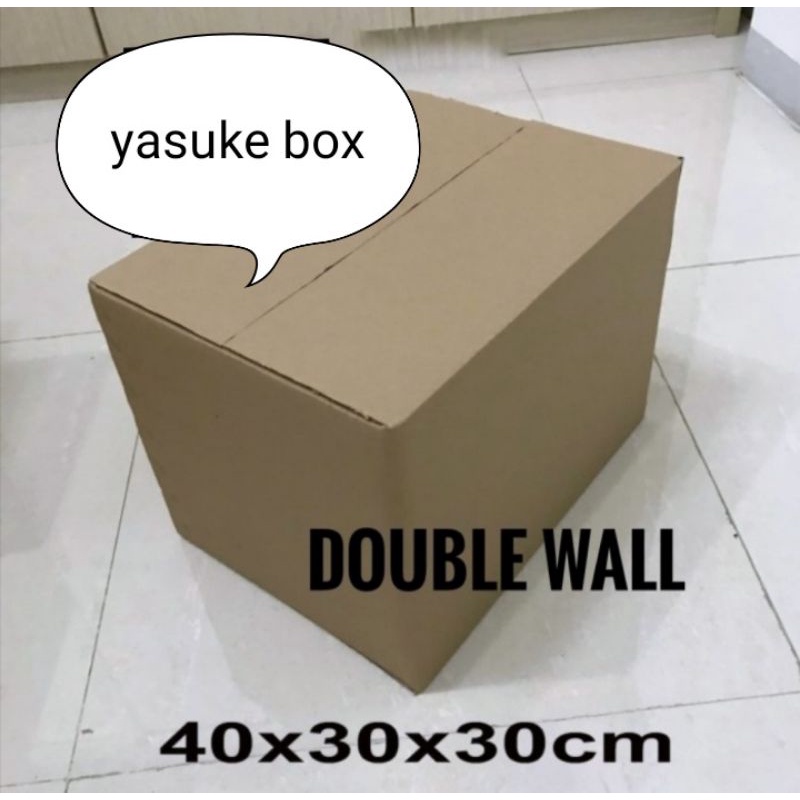 

dus UK.40x30x30 cm.doble wall luar dalem polos kokoh buat packing.