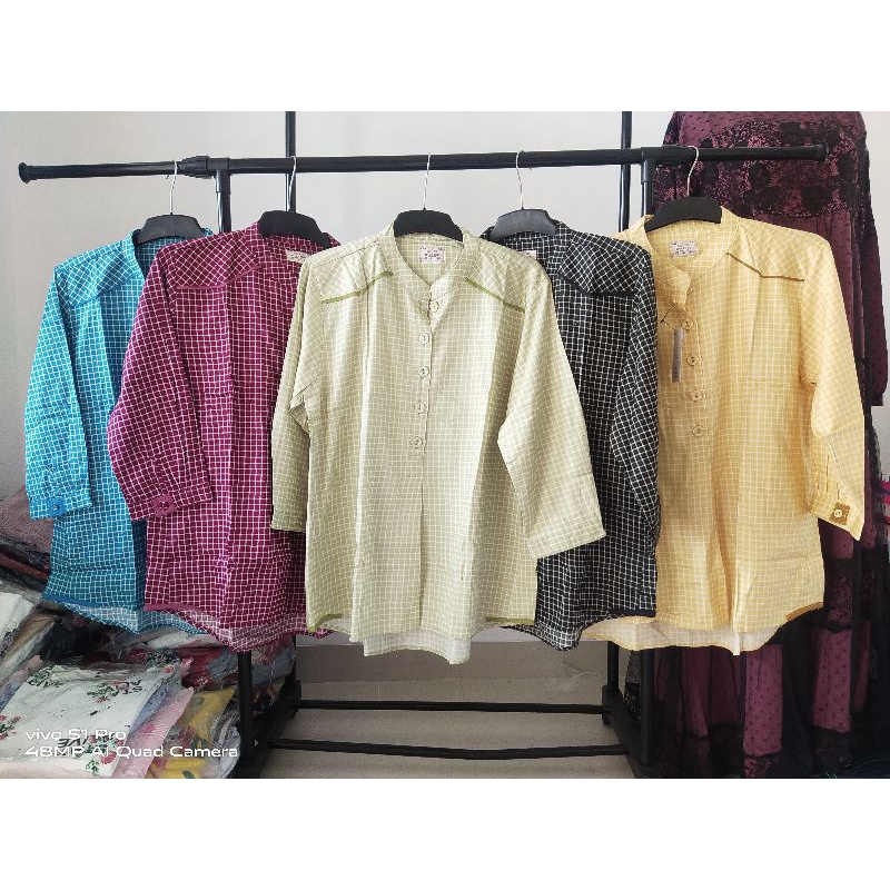ATASAN BLOUSE WANITA PREMIUM KOTAK Kancing depan BWI188