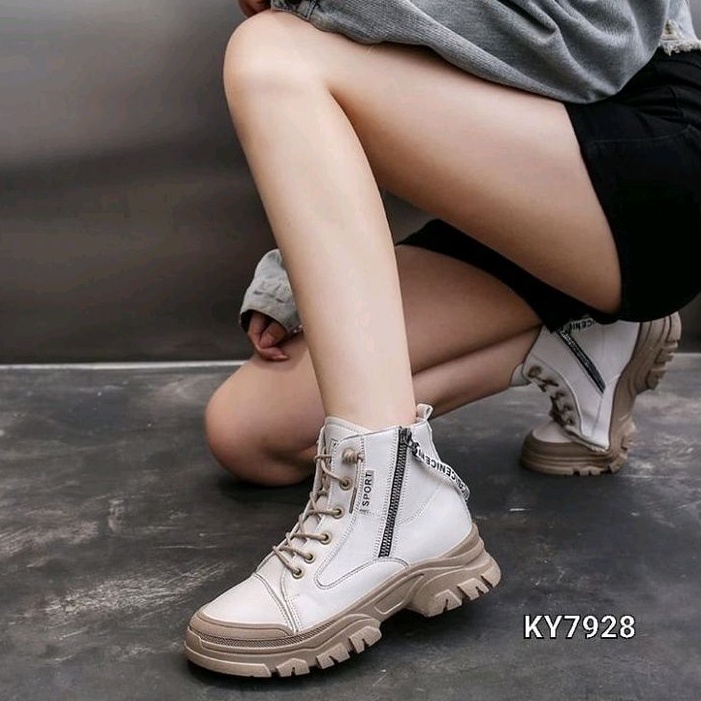 SEPATU BOOTS WANITA FASHION KOREA KY7928