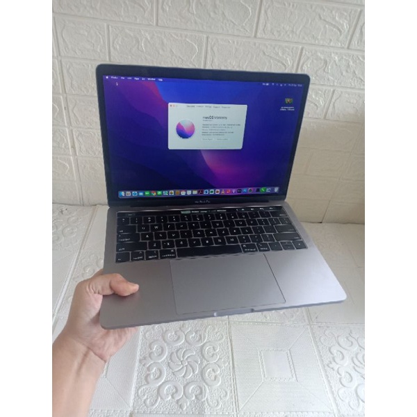 MACBOOK PRO 2019 TOUCHBAR CORE i5 RAM 8GB SSD 256GB  13INCHI RETINA