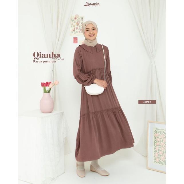 Midi Dress Qianha By Yasmin