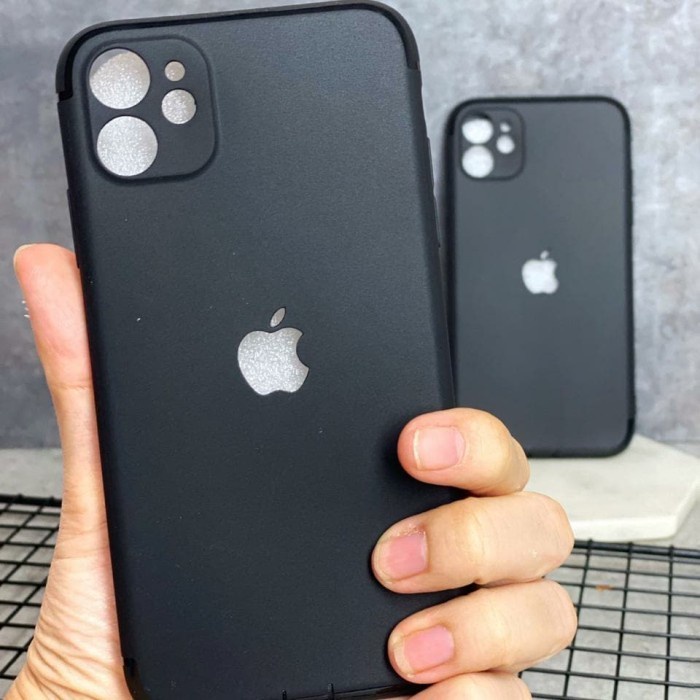 Case Hitam CCO2 Hole iPhone 14 14+ 14Pro 14Promax 13 13Pro 13Promax 13Mini 12 12Pro 12Promax 12Mini 11 11Pro 11PRomax X XS XR XSMAX 7+ 8+ 7G 8G 6+ 6S+ 6G Softcase Black Gelap Soft Premium Bagus/Laris CO Sofcase Logo Berlubang-Lubang PROMAX PLUS PRO MAX