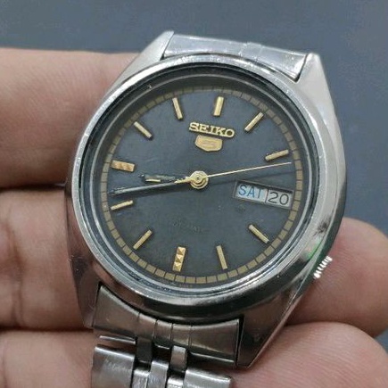 SEIKO 5 17J VINTAGE Cal. 7009