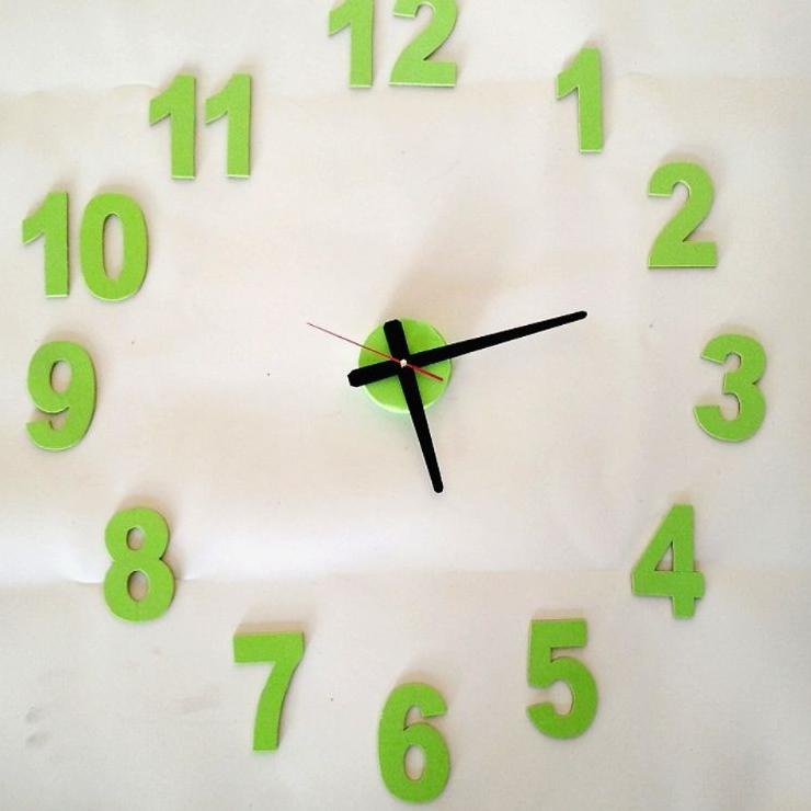 "THN.18Oc22r" Jam Dinding Full Besar