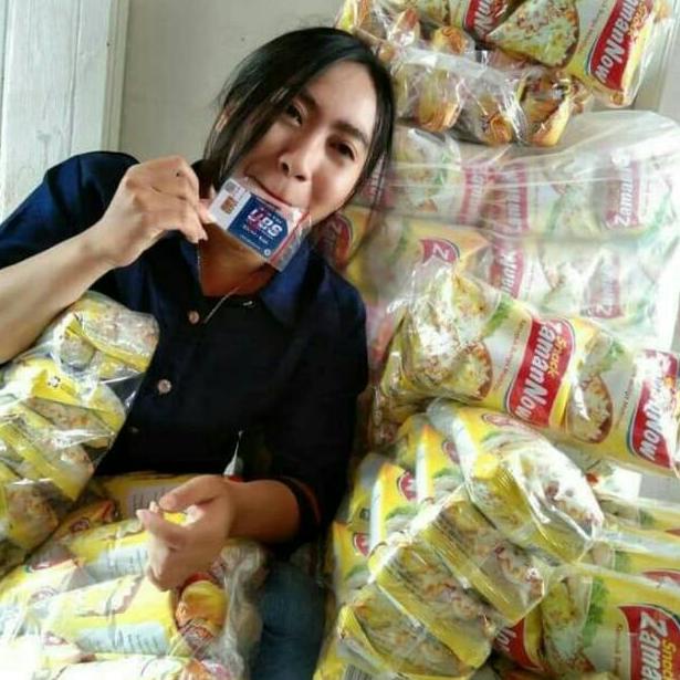 

Model baru Snack zaman now berhadiah emas dan uang tunai / ciki termurah / snack berhadiah / snack viral / new terbaru IS8