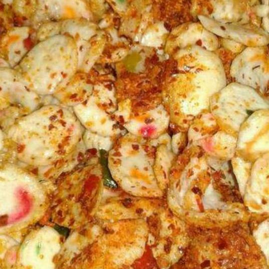 

BAYAR DITEMPAT✔️KRIPIK SEBLAK 500 GR PEDAS DAUN JERUK|KD7