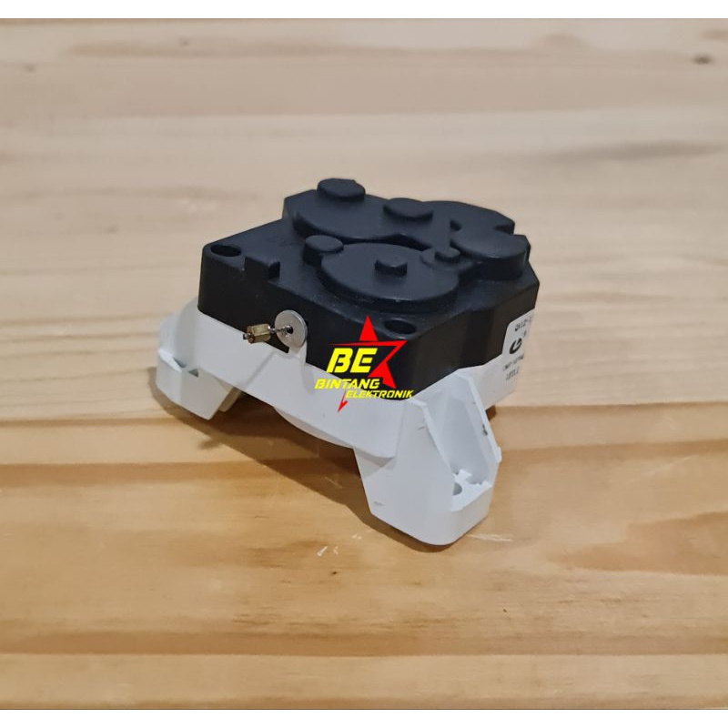 SH3 Motor Drain Sharp QA12-11 Drain Motor Tractor Mesin Cuci Original