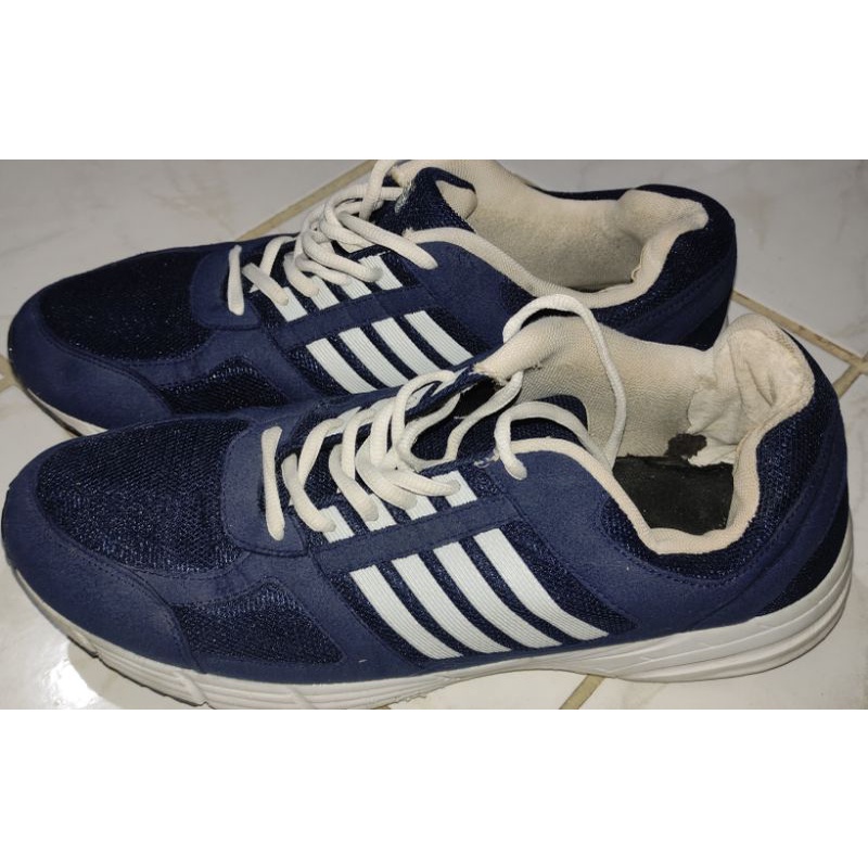 Sepatu Running SLAZENGER