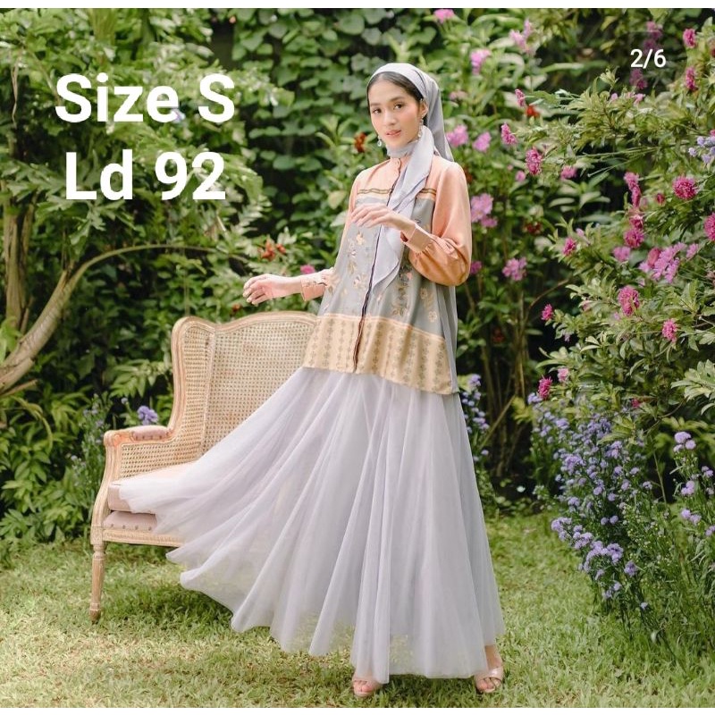 Aruna Blouse Raheem Kamila Wadrobe