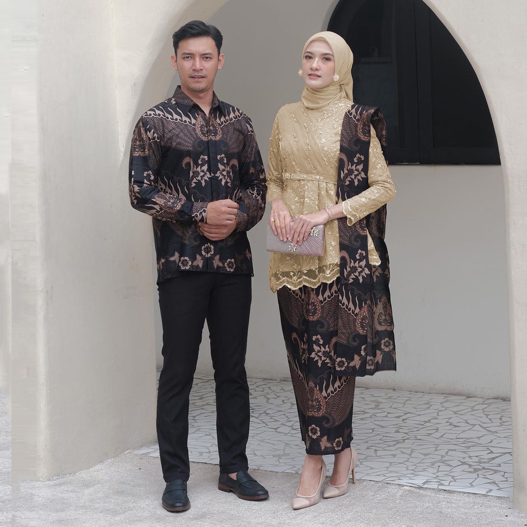 New Arrival - Couple Lamaran Kebaya Tunangan Modern Kekinian Brokat Tulle Mutiara Premium Allsize Kemeja Pria Lengan Panjang Size M L XL Kebaya Wisuda Modern terbaru 2022