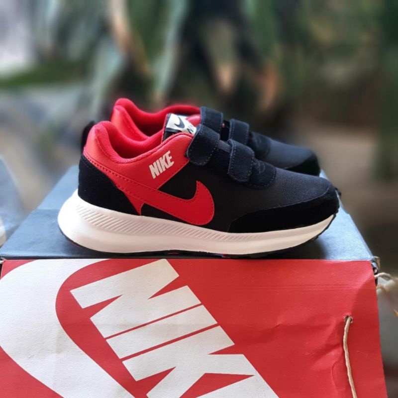 SEPATU ANAK LAKI-LAKI NIKE AIR TABUNG  PEREKAT SIZE 33-37