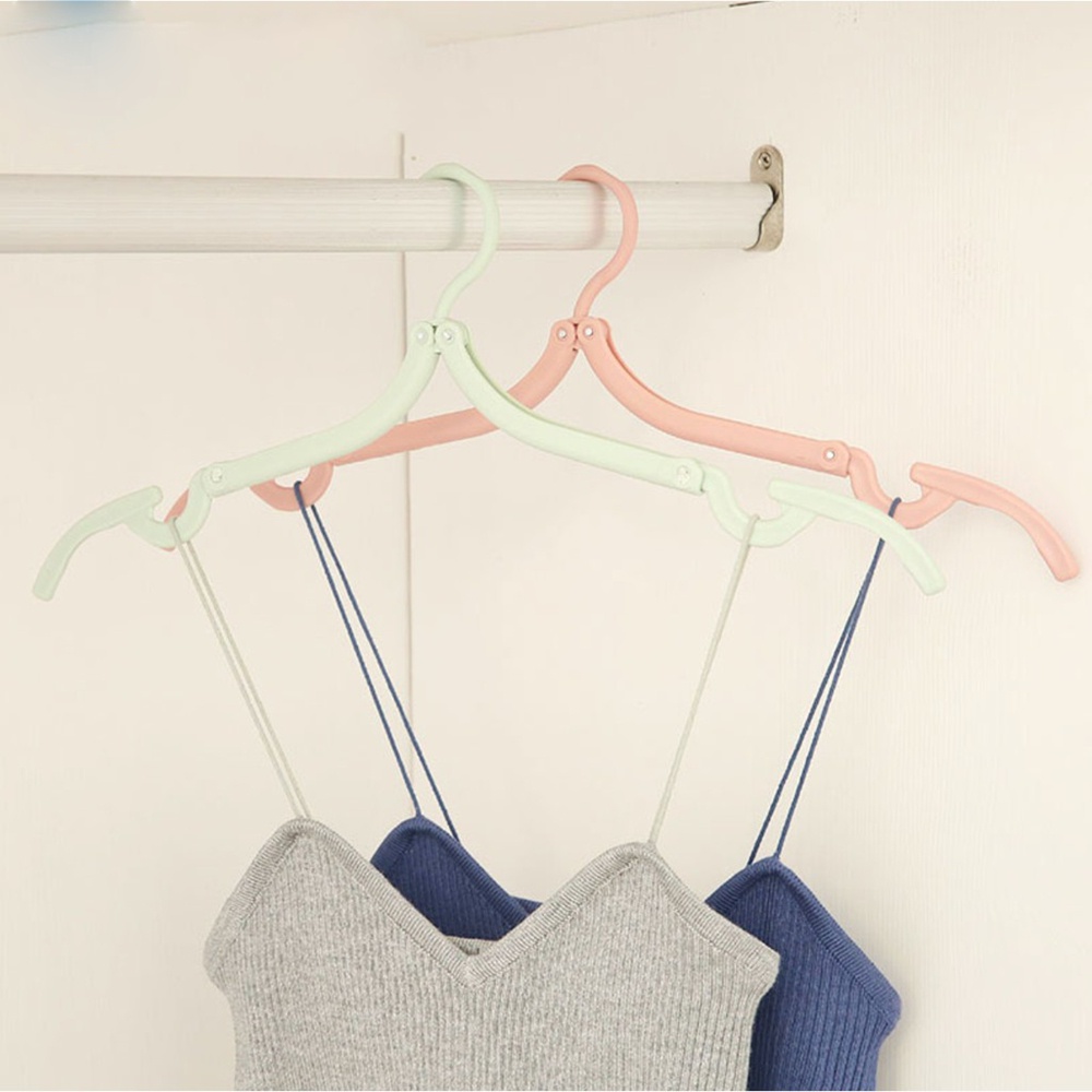 1pc / 5pcs Gantungan Baju Lipat portable Multifungsi Bahan Plastik Untuk Travel