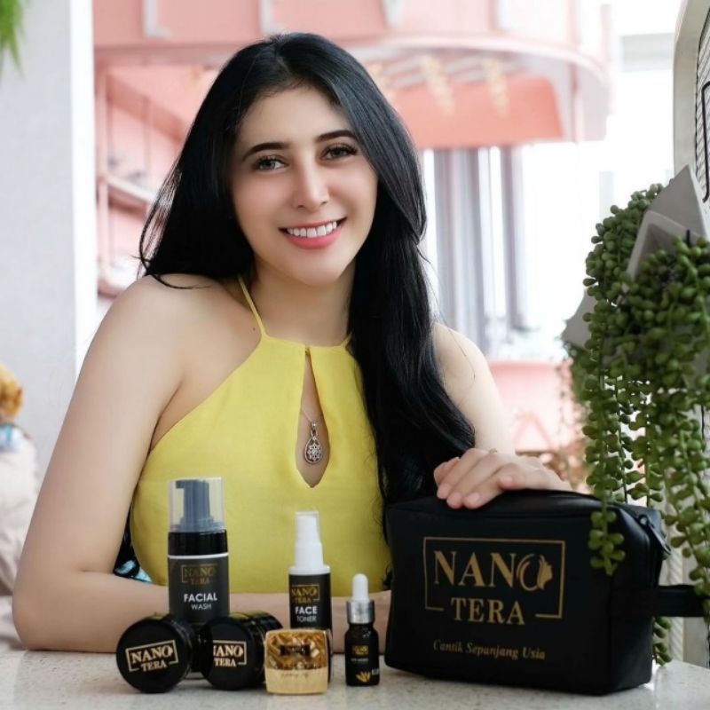 NANOTERA SKINCARE UNTUK PERAWATAN WAJAH,PEMBELIAN SEPAKET KOMPLIT FREE SERUM ANTIAGING DAN POUCH TAS NANOTERA)