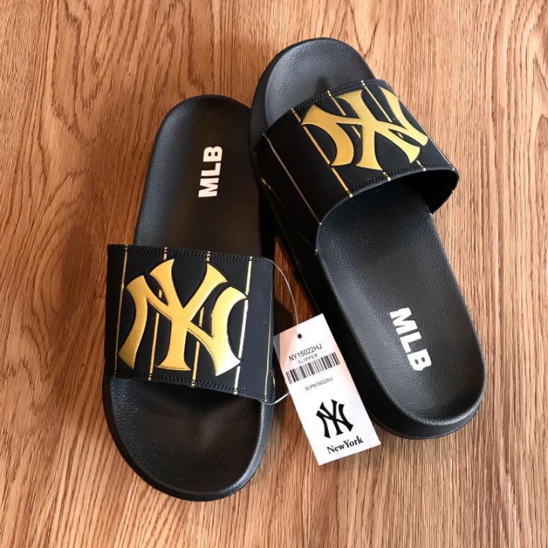 Sendal Slide Pria/Wanita Sendal MLB NY GARIS GOLD Sendal Santai Premium Quality