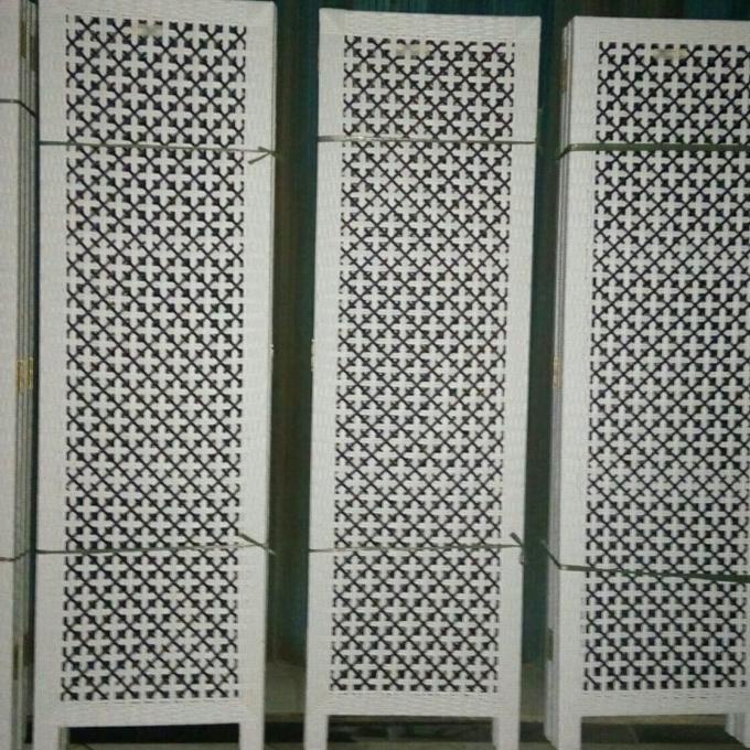 Pembatas Ruangan Rotan Sintetis/ Sketsel 4 Pintu