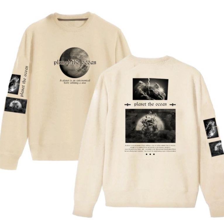 "BBU.22Oc22ѕ" Sweater Crewneck Planet Moon Cream CN Distro Original / Switer