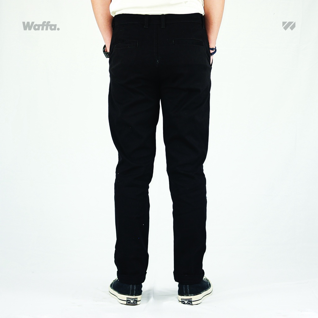 Celana Chino Panjang Slimfit Waffa Katun Twill Stretch Sirius Hitam