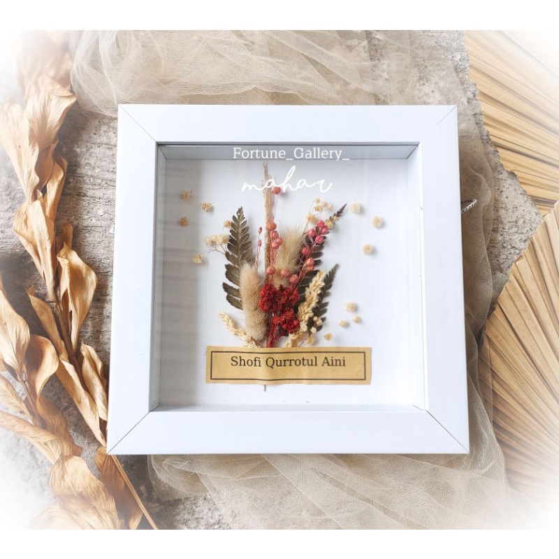 kado pernikahan murah / kado wisuda murah / kado nikah / flower in frame / kado anniversary / gift w