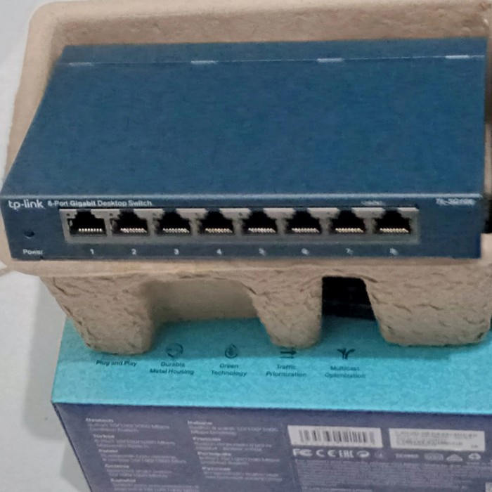 Switch 8 Port Gigabit Merk Tplink Tl-Sg108