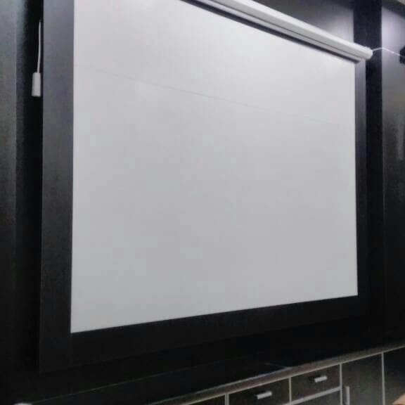

Limited Layar Proyektor Wall Mount 70'-Screen Projector Manual 70" 178Cm X17