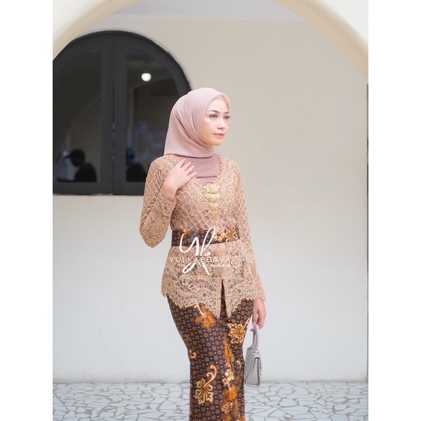 Set Kebaya Semi Italy Dengan Rok Mermaid | kebaya Bali Hijab Muslim