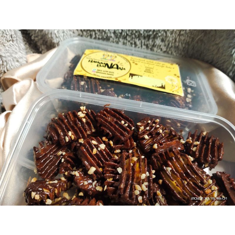 

Keripik Pisang coklat lumer dengan taburan kacang 205 gram