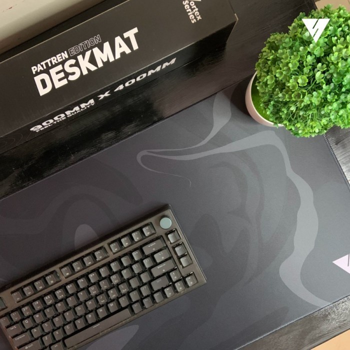 VortexSeries Meta Cube Deskmat Mousepad
