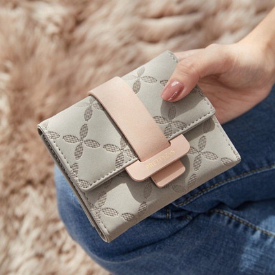 DOMPET LIPAT WANITA TAMIKA WA585G2 PRETTYZYS ORI KULIT GREY IMPORT BRANDED KECIL SIMPLE KARTU UANG KOIN MINI CEWEK KOREA KECIL REMAJA KEKINIAN LUCU