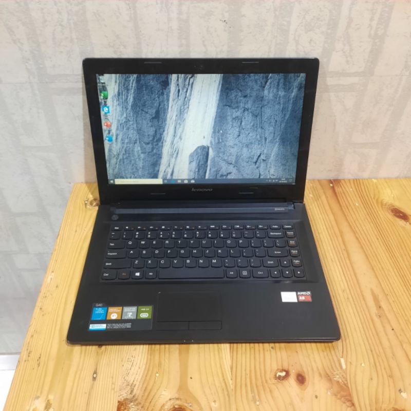 Laptop Lenovo G40 Amd A8 vga Amd Radeon R5 Graphic Ram 4GB HDD 500GB Windows 10 Layar 14 inc Full aplikasi siap pakai