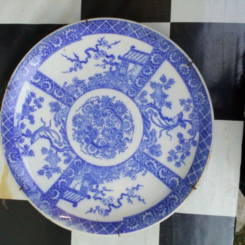 Hiasan piring tembok kuno diameter 32 cm motif cina