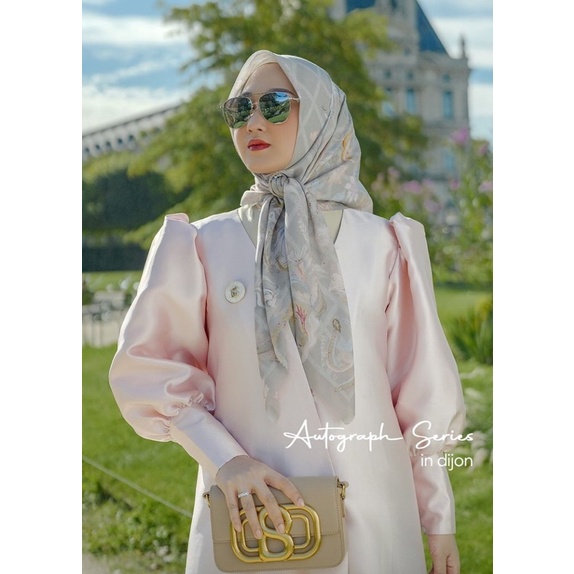 The Autograph series buttonscarves x Dian pelangi DIJON