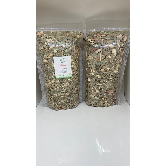 

Daun Serai Rajang Kering / Dried Lemongrass Tanpa Pengawet untuk Pelengkap Bahan Masakan dan Kesehatan Kemasan Standing Pouch & Ziplock berat 100 Gram