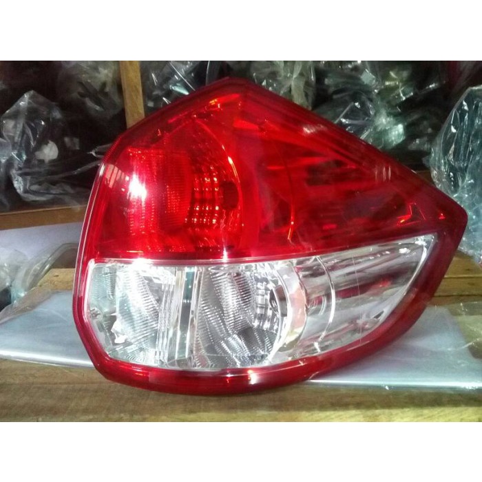 {BEKAS} stoplamp ertiga Murah