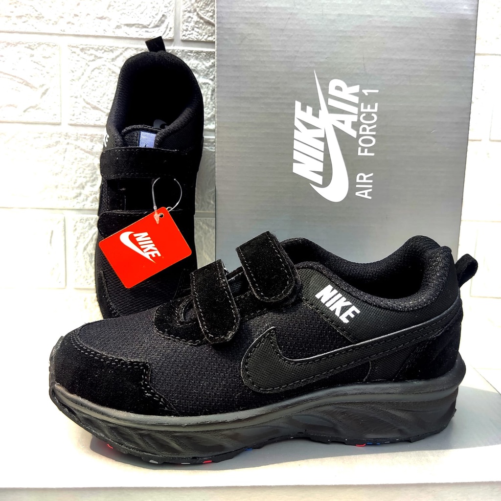 TERBARU!! Sepatu Sekolah/Kuliah/Kerja Cowo Cewe Premium NIKE VELCRO Hitam Polos