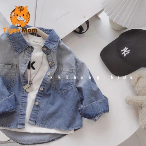 925-Kemeja Jeans Levis